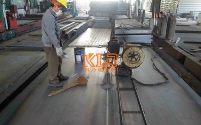 軌道式埋弧焊接機